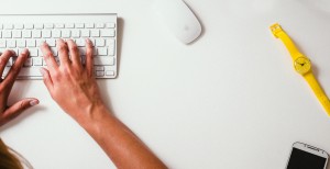 desk-white